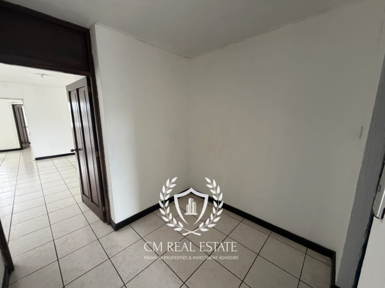 Edificio en venta zona 9 | Ciudad de Guatemala. — Edificio en Venta en Zona 9, Guatemala, Ciudad — foto 13 de 14