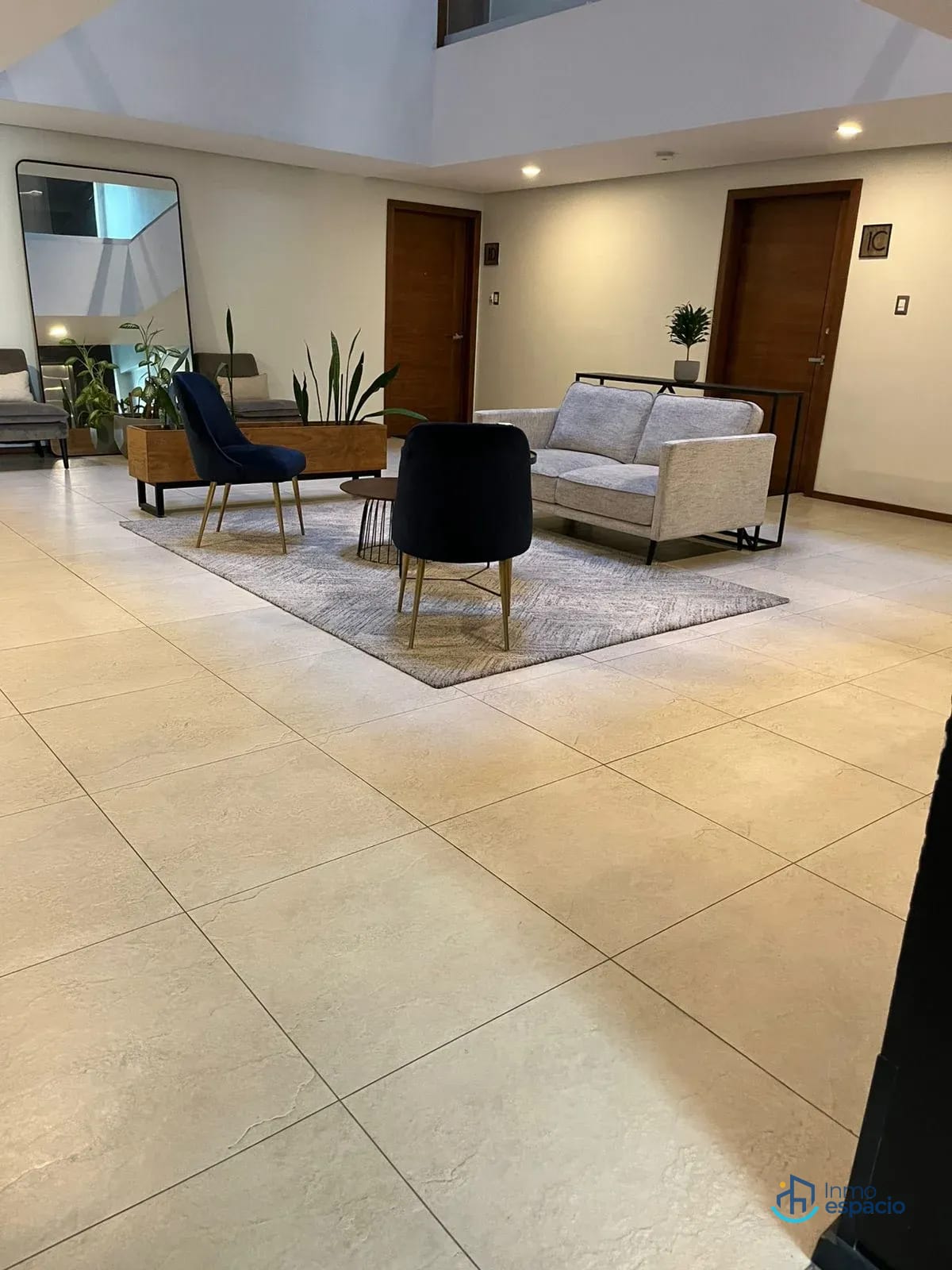Apartamento amueblado en venta en Vila Flor, Zona 16 — Apartamento en Venta en Vilaflor, Zona 16, Guatemala, Ciudad — foto 2 de 17