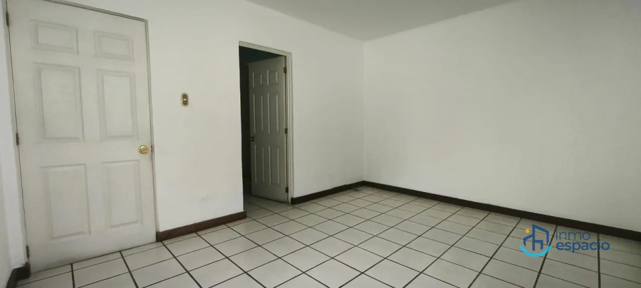 Casa en renta en Km14.5 CAES — Casa en Alquiler en km 11-15, Carretera a El Salvador, Guatemala, Ciudad — foto 15 de 17
