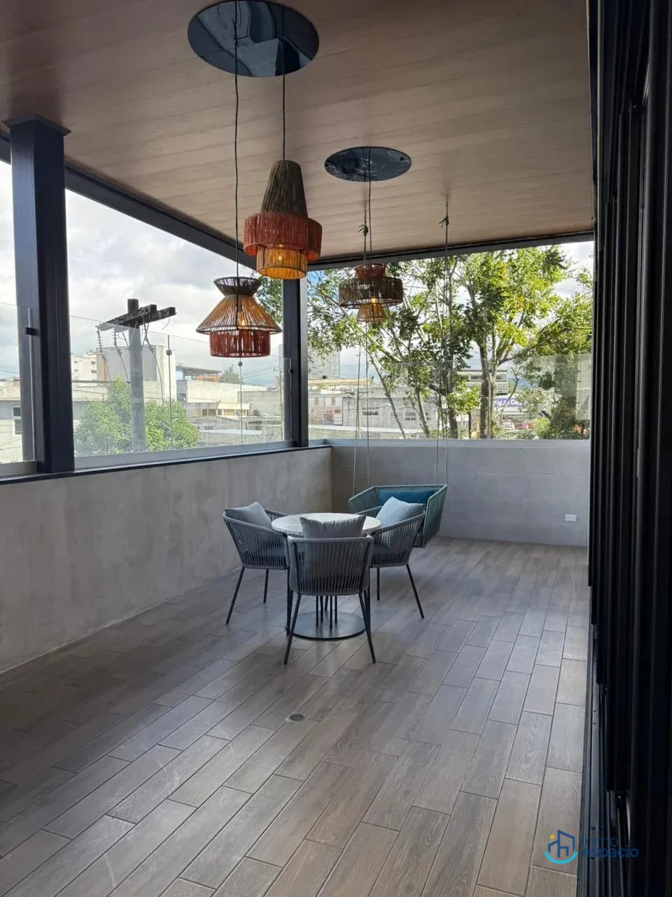🏢 Apartamento en Alquiler – Zona 4 — Apartamento en Alquiler en Zona 4, Guatemala, Ciudad — foto 2 de 17