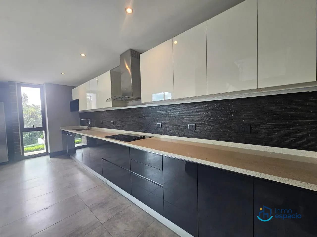 Apartamento en Alquiler | Zona 16 — Apartamento en Alquiler en Zona 16, Guatemala, Ciudad — foto 9 de 11