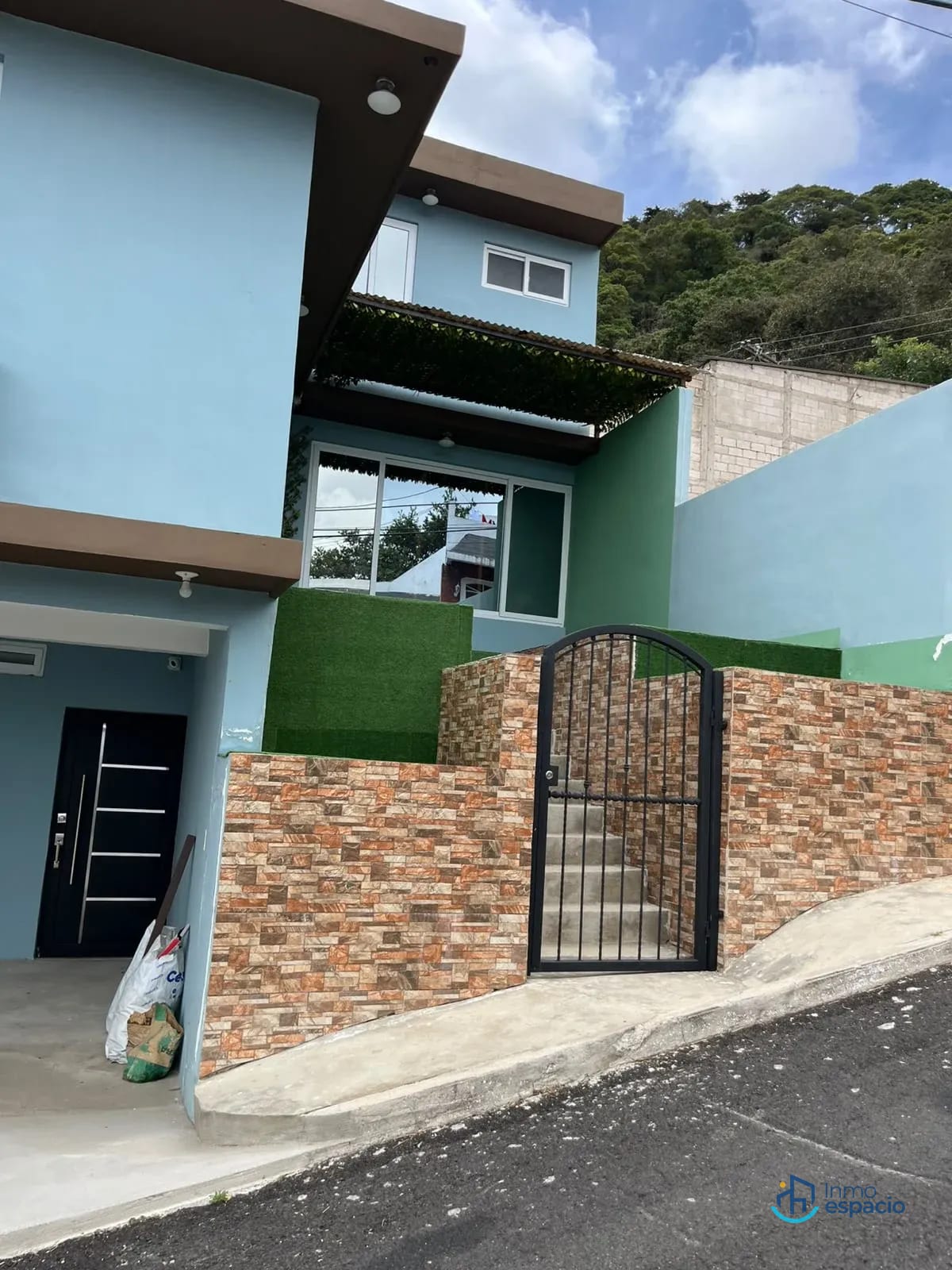 Casa en renta en Zona 6 de Mixco — Casa en Alquiler en Zona 6 Mixco, Guatemala, Ciudad — foto 2 de 17