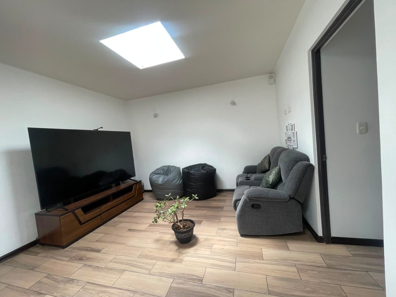 Gran Oportunidad de Inversión en San Miguel Petapa — Casa en Venta en San Miguel Petapa, Guatemala, Ciudad — foto 8 de 13