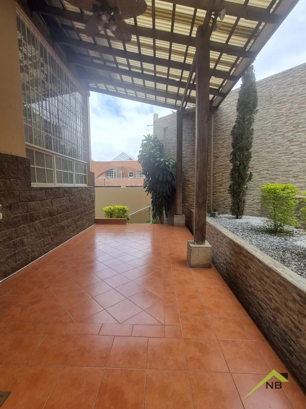 Casa de 3 niveles en Renta Elgin Zona 13 — Casa en Alquiler en Elgin, Zona 13, Guatemala, Ciudad — foto 3 de 16