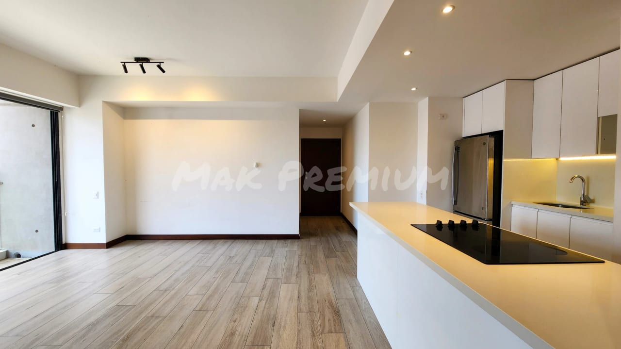 Rento Novus z14 2 hab 2 baños 2 parqueos balcón bodega — Apartamento en Alquiler en Novus, Zona 14, Guatemala, Ciudad — foto 7 de 11