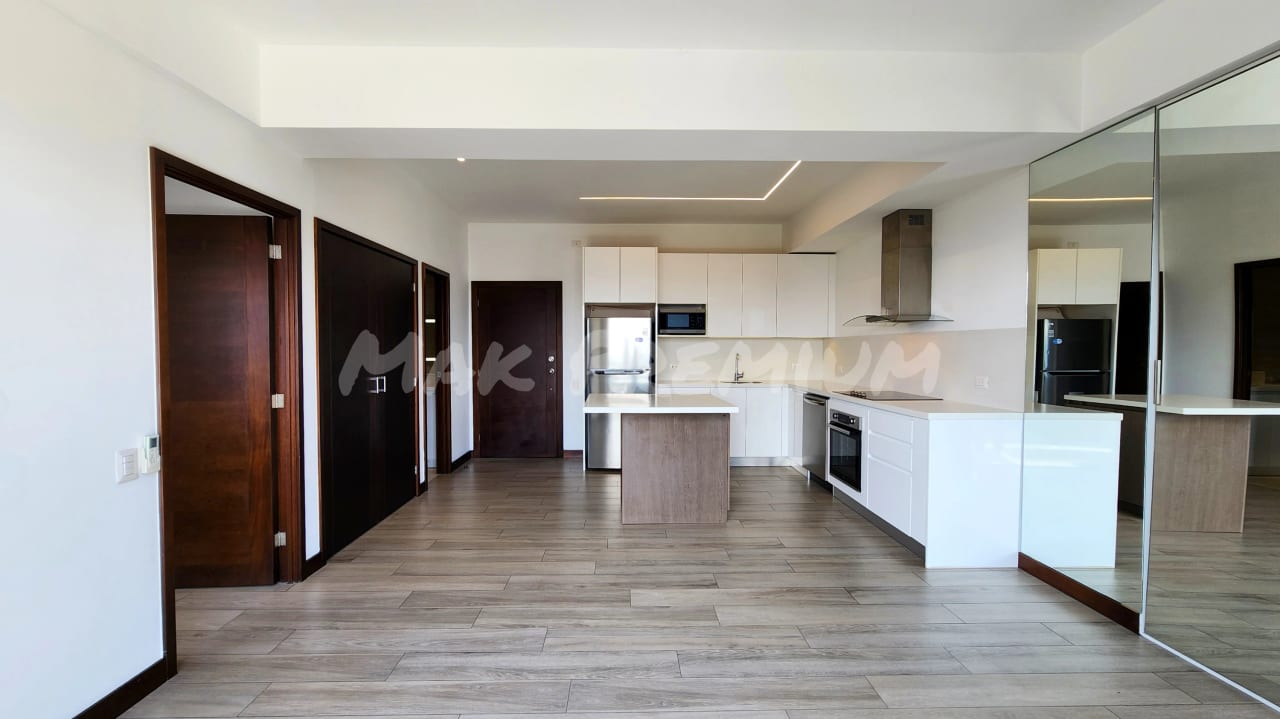 Novus z14 1 hab nivel alto con aire acondicionado y amplio balcón — Apartamento en Alquiler en Novus, Zona 14, Guatemala, Ciudad — foto 5 de 9