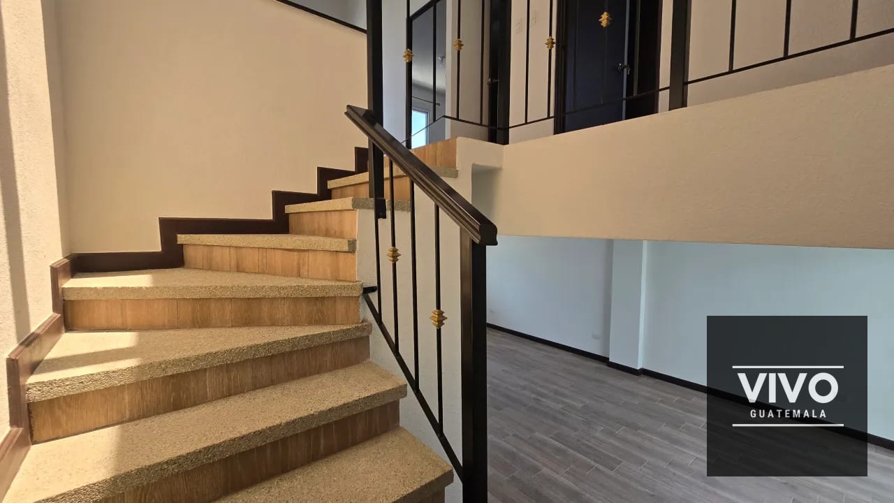 Se renta casa con jardín en Condominio Florenza, San José Pinula — Casa en Alquiler en Condado Florenza, San José Pinula, Guatemala, Ciudad — foto 7 de 12