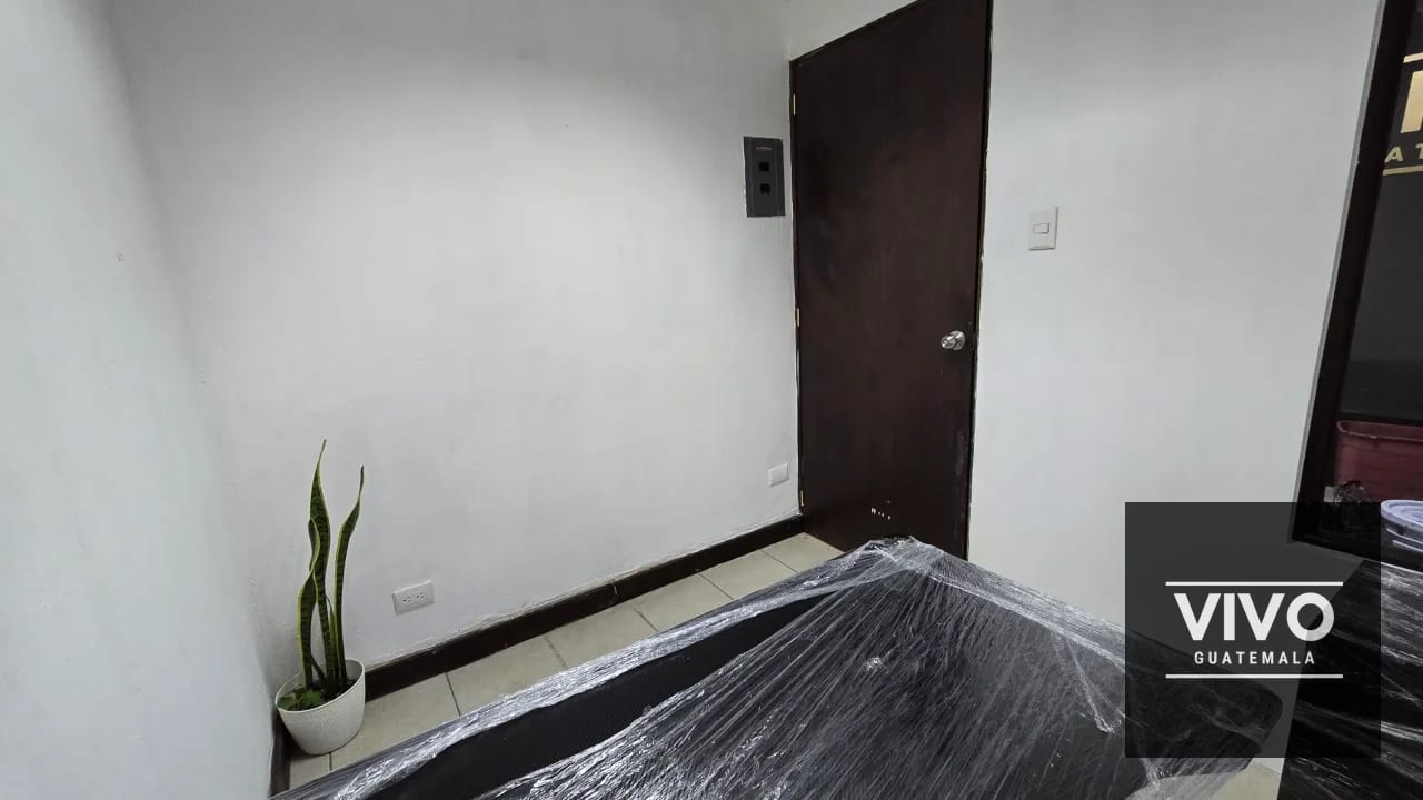 Se renta oficina privada en Torre Profesional, Zona 4 — Oficina en Alquiler en Gran Centro Comercial Zona 4, Zona 4, Guatemala, Ciudad — foto 5 de 8