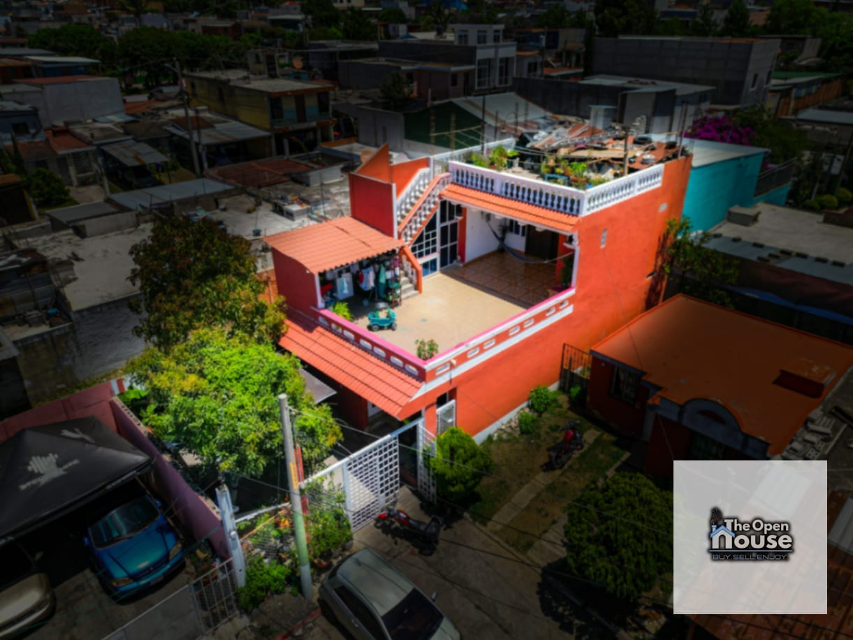 Casa en Venta – Los Sauces, Bárcenas, Villa Nueva — Casa en Venta en planes de barcenas, Villa Nueva, Guatemala, Ciudad — foto 1 de 17