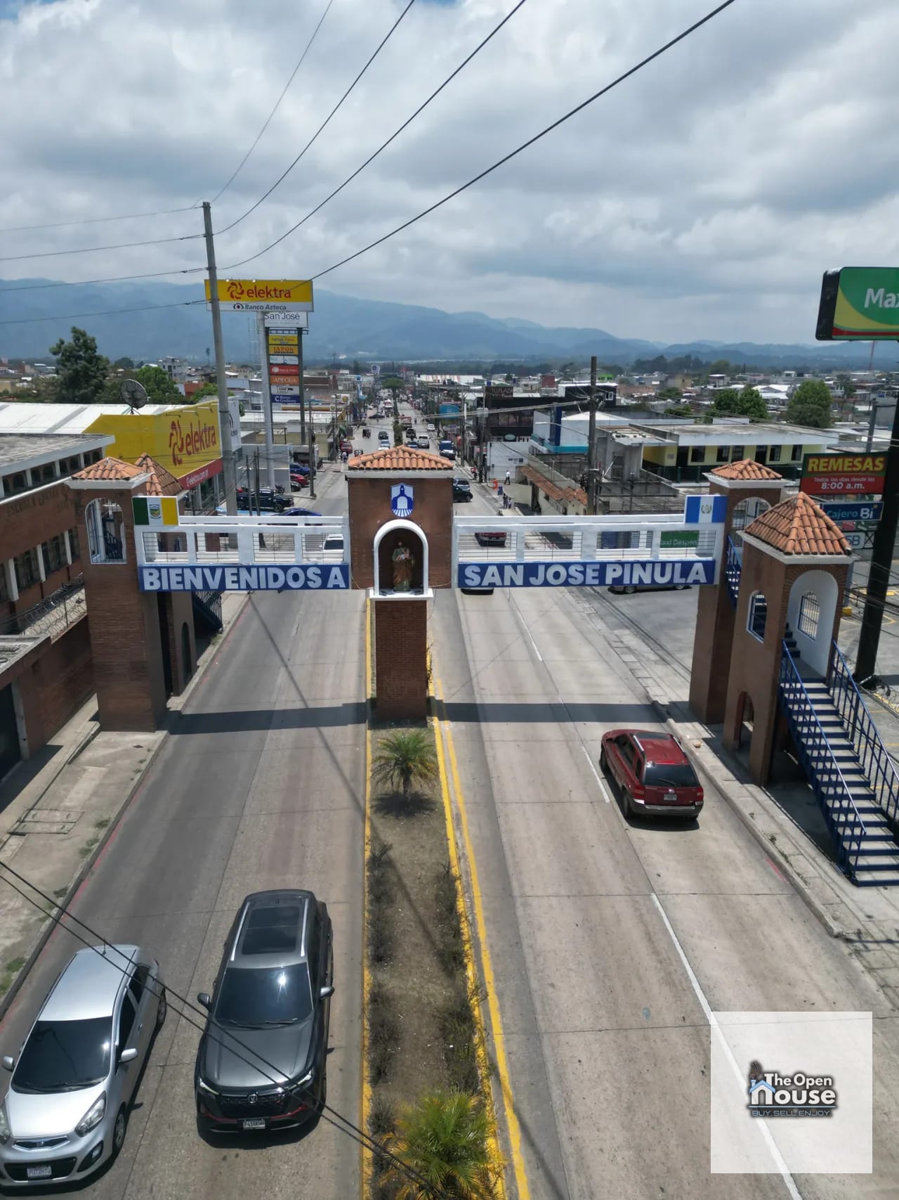 Altos De San Nicolas 2 San Jose Pinula renta — Casa en Alquiler en San José Pinula, Guatemala, Ciudad — foto 2 de 17