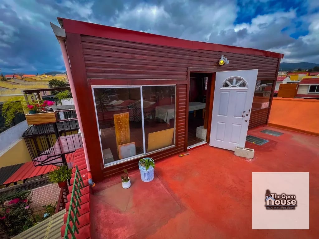 Casa en Venta en Villas del Pinar, Zona 8 de Mixco — Casa en Venta en Zona 8 Mixco, Guatemala, Ciudad — foto 2 de 17