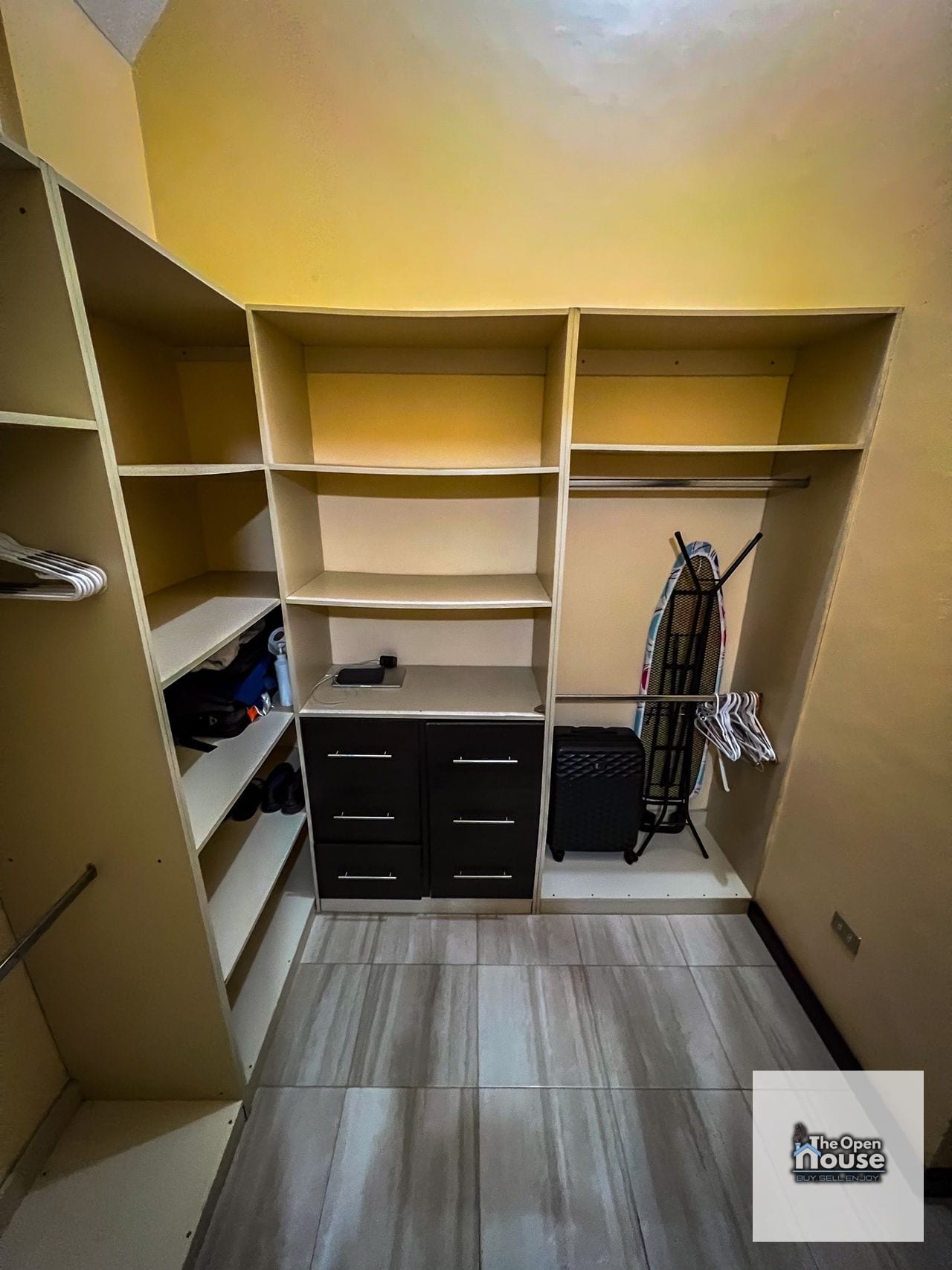 Residenciales Santa Clara Fraijanes venta — Casa en Venta en Carretera a El Salvador, Guatemala, Ciudad — foto 12 de 17
