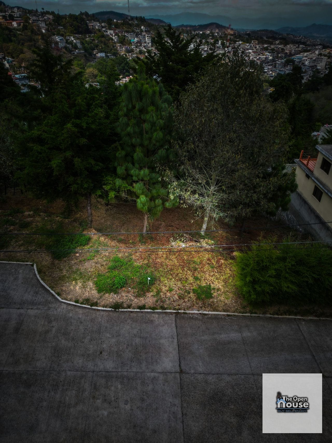 Venta Terreno en Bosques del Mirador Zona 6 de Mixco, Guatemala. — Terreno en Venta en Zona 6 Mixco, Guatemala, Ciudad — foto 2 de 17