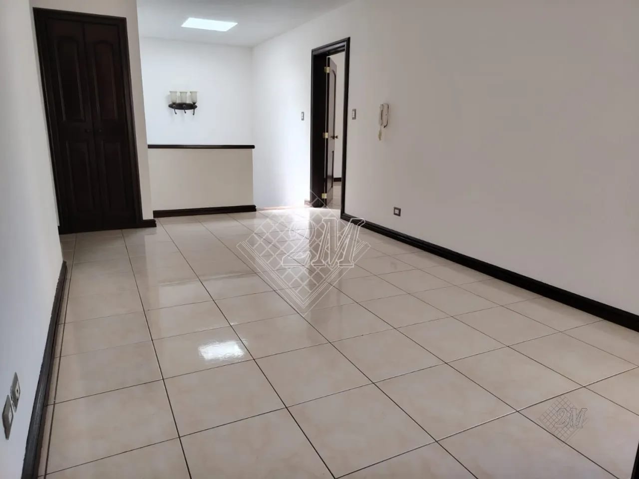 CAES KM 19.4, Villas el Pinar, Atrás de Starbucks, Fraijanes, Casa en Venta — Casa en Venta en Villas del Pinar, Carretera a El Salvador, Guatemala, Ciudad — foto 11 de 14