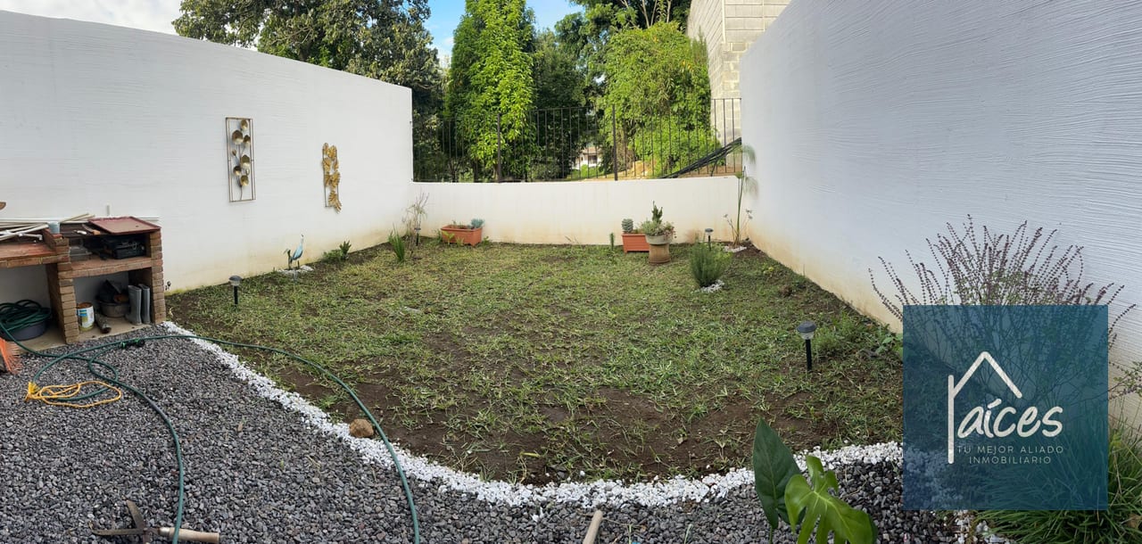 Casa en Venta CONDOMINIO SANTA DELFINA Antigua Guatemala (*20) — Casa en Venta en Santa Delfina, Antigua, Sacatepéquez — foto 4 de 9