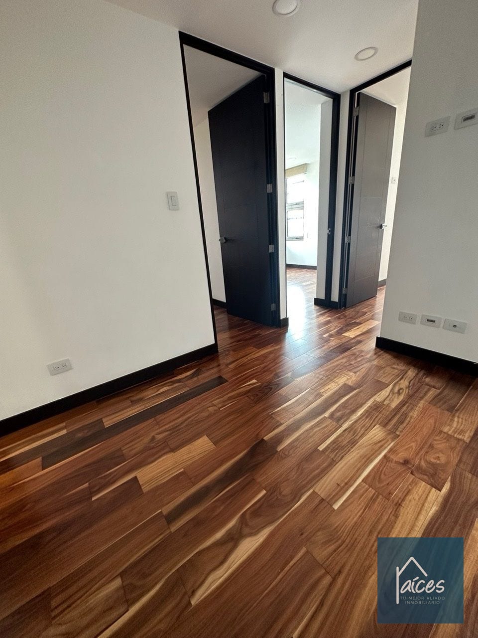 Apartamento en renta LIV Zona 15 (*20) — Apartamento en Alquiler en LIV, Zona 15, Guatemala, Ciudad — foto 6 de 17