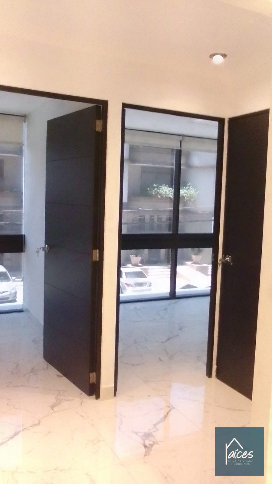 Clínica en renta en RENOVATI Zona 10 (D) — Clínica en Alquiler en Renovati, Zona 10, Guatemala, Ciudad — foto 1 de 5