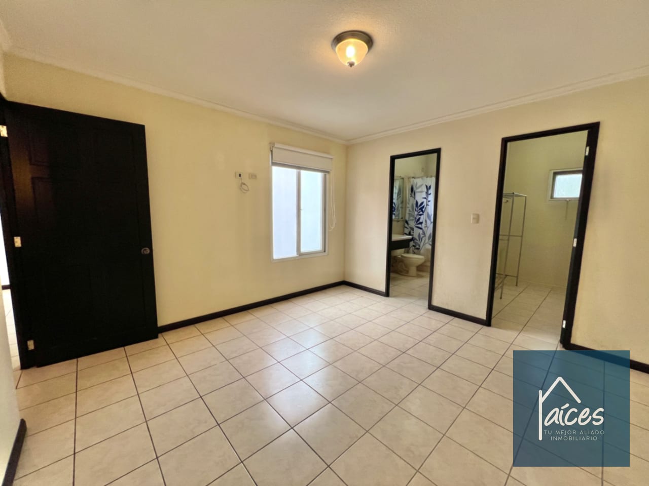 Casa en Venta en HACIENDA DE LAS FLORES, Villa Nueva (D) — Casa en Venta en Villa Nueva, Guatemala, Ciudad — foto 13 de 17