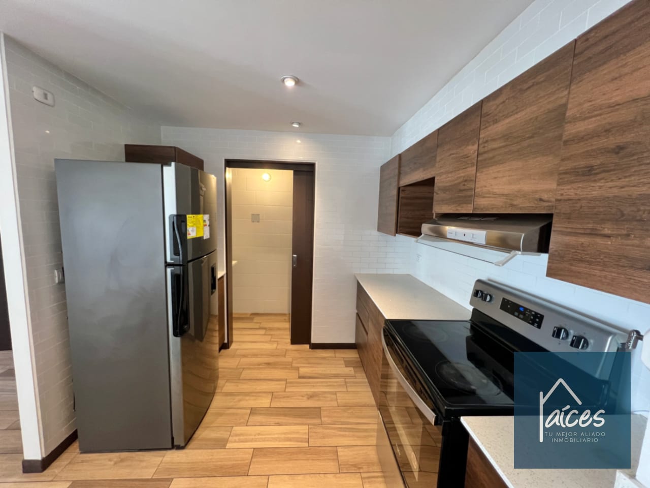 Apartamento en Renta TORRE PAMPLONA 1a CALLE Zona 13 (D) — Apartamento en Alquiler en Torre Pamplona 1ra Calle, Zona 13, Guatemala, Ciudad — foto 9 de 17
