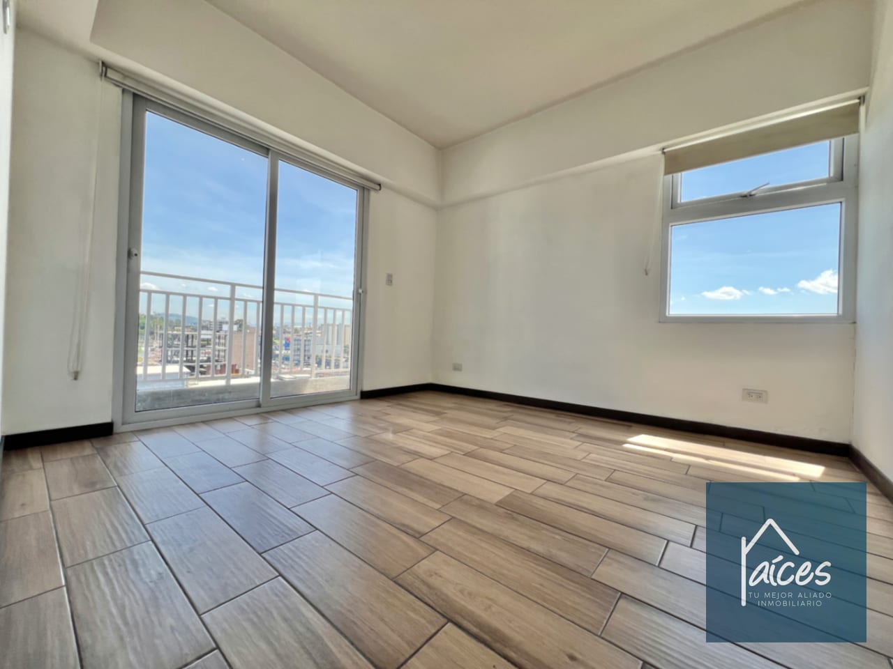 Apartamento en Renta TORRE PAMPLONA 1a CALLE Zona 13 (D) — Apartamento en Alquiler en Torre Pamplona 1ra Calle, Zona 13, Guatemala, Ciudad — foto 11 de 17