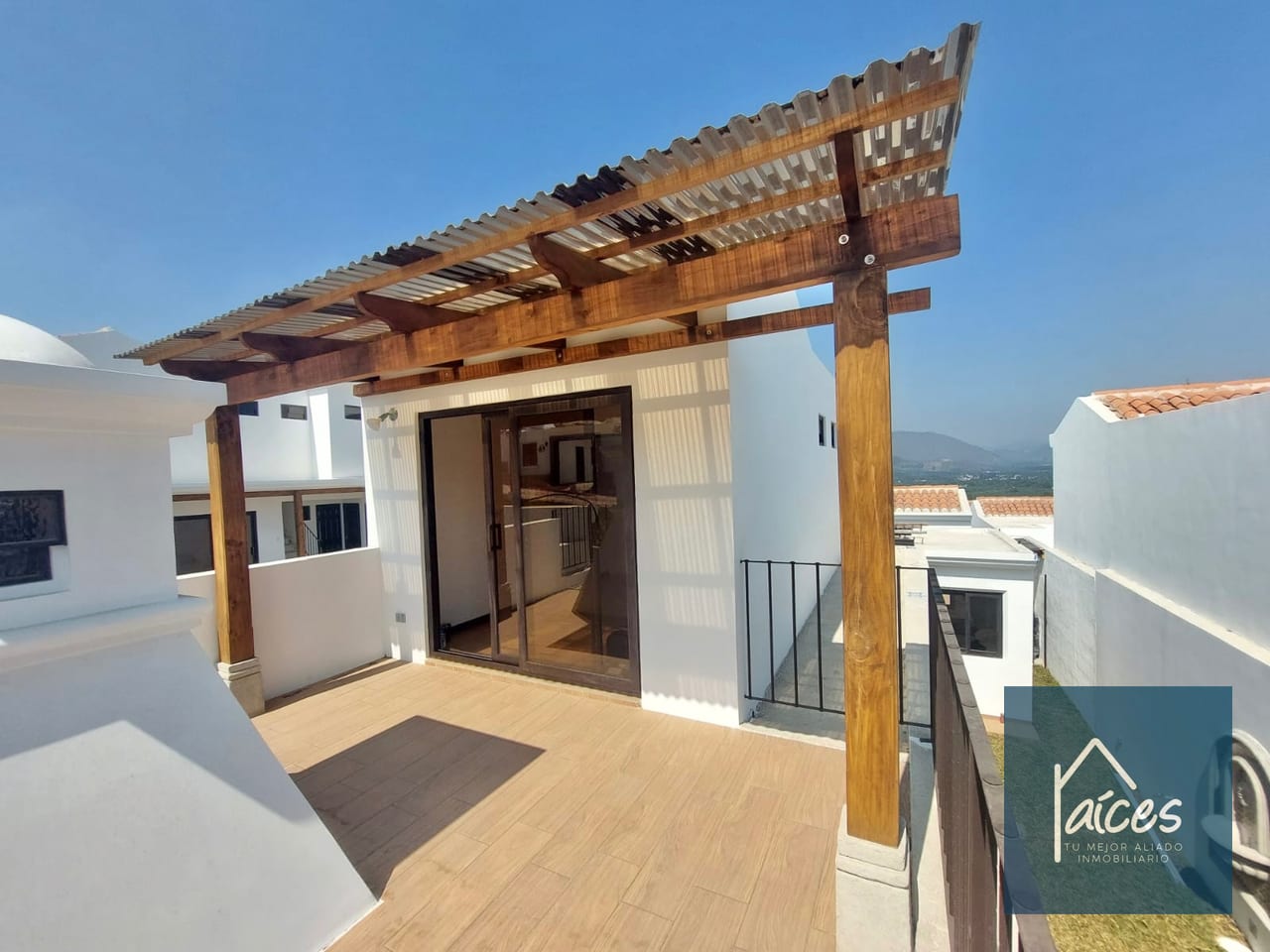 Casa Amueblada en Venta en BARRIOS COLONIALES, Antigua, Sacatepequez (D) — Casa en Venta en Antigua, Sacatepéquez — foto 1 de 14