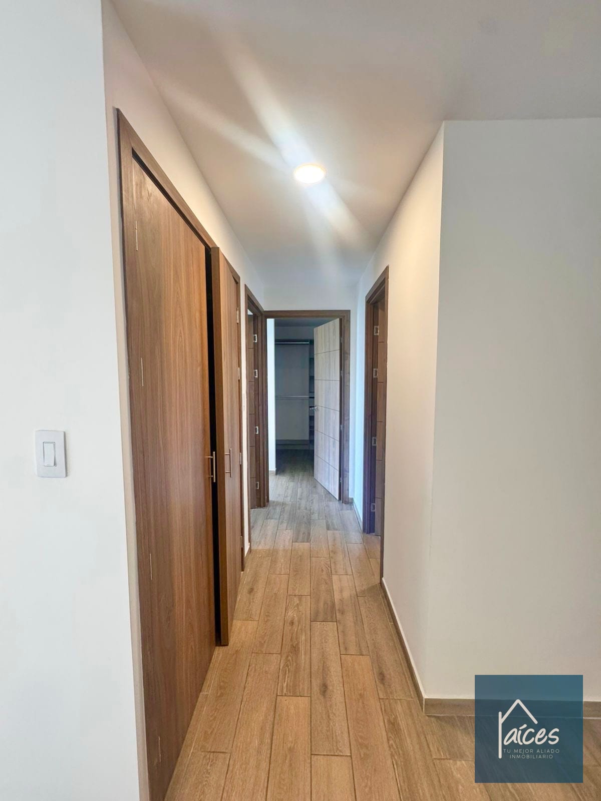 Apartamento en Renta PARQUE 14 Zona 14 (*20) — Apartamento en Alquiler en Parque 14, Zona 14, Guatemala, Ciudad — foto 9 de 15