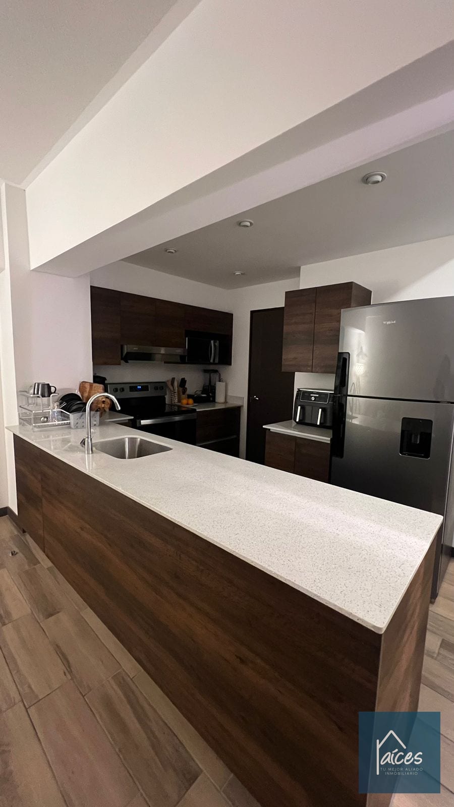 Apartamento Amueblado en Renta TORRE PAMPLONA 1a CALLE Zona 13 (*20) — Apartamento en Alquiler en Torre Pamplona 1ra Calle, Zona 13, Guatemala, Ciudad — foto 11 de 13