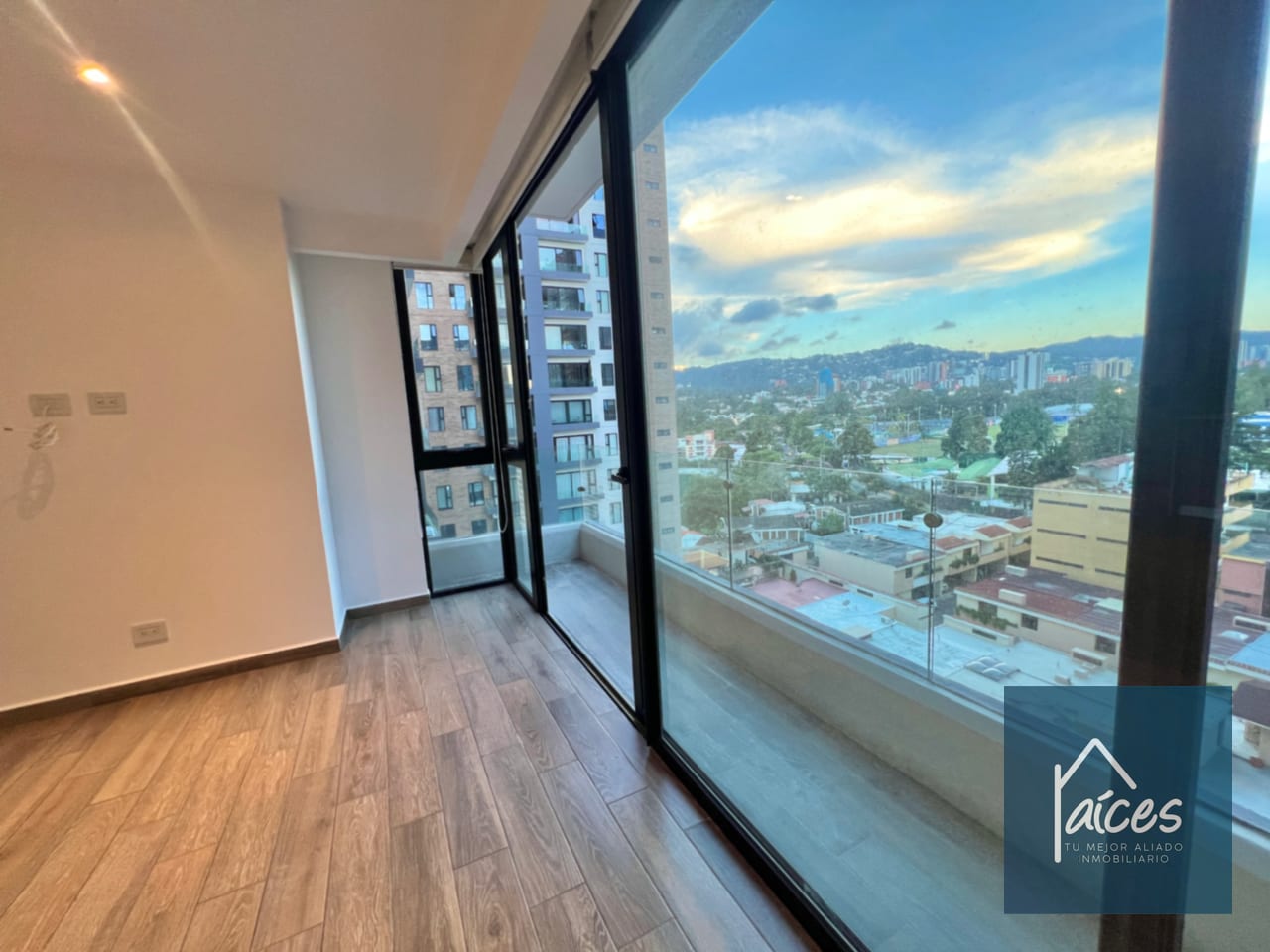 Apartamento en Renta PARQUE 15 Zona 15 (*20) — Apartamento en Alquiler en Parque 15, Zona 15, Guatemala, Ciudad — foto 10 de 17