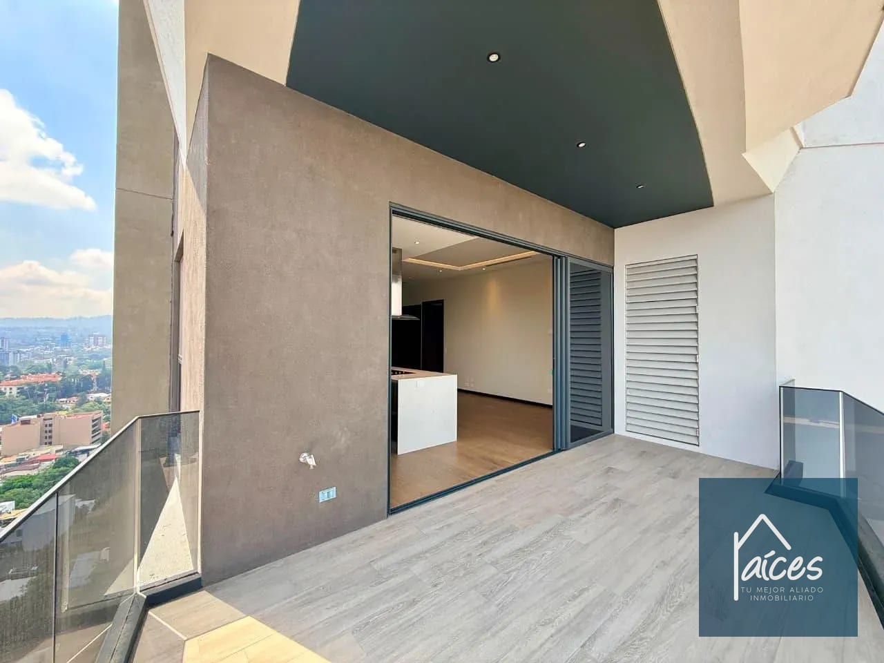 Apartamento En Venta en SANTA SOFIA 7ma avenida zona 10 (*20) — Apartamento en Venta en Santa Sofía 7AV, Zona 10, Guatemala, Ciudad — foto 10 de 16