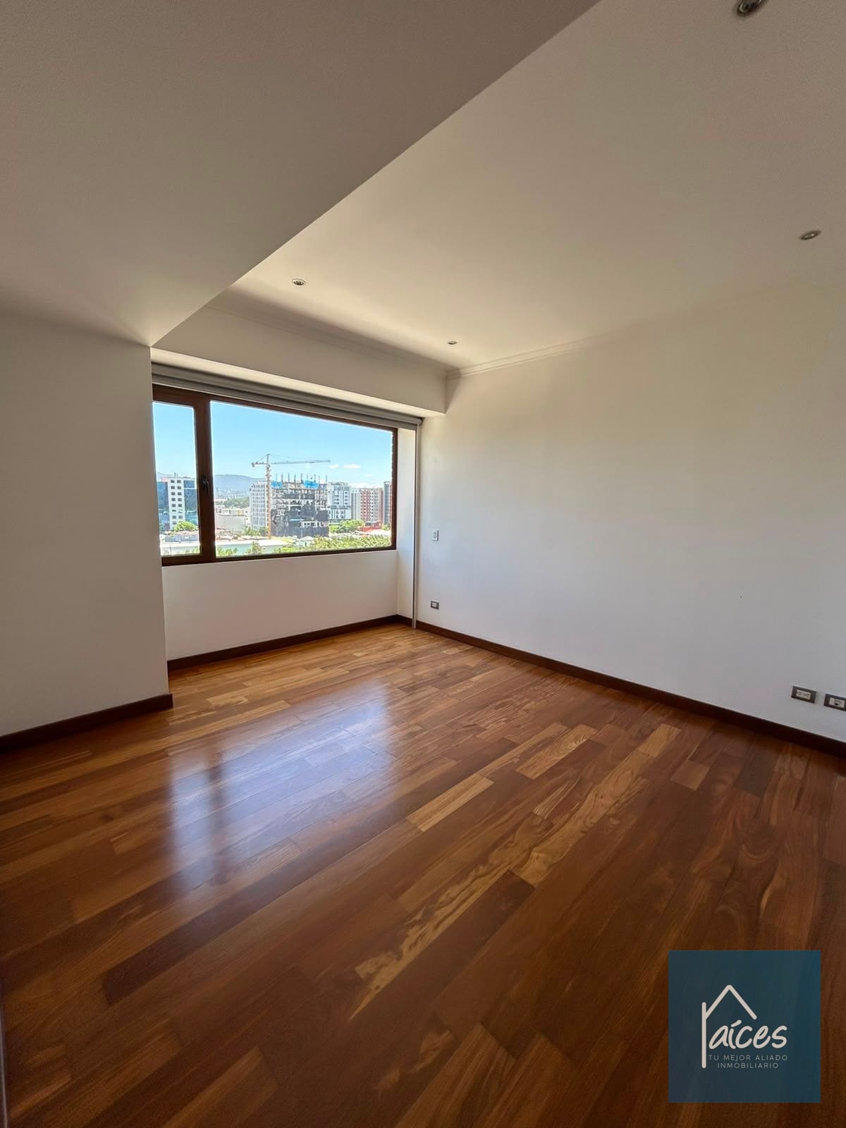 Apartamento en venta GAUDI Zona 14 (D) — Apartamento en Venta en Gaudí, Zona 14, Guatemala, Ciudad — foto 6 de 14