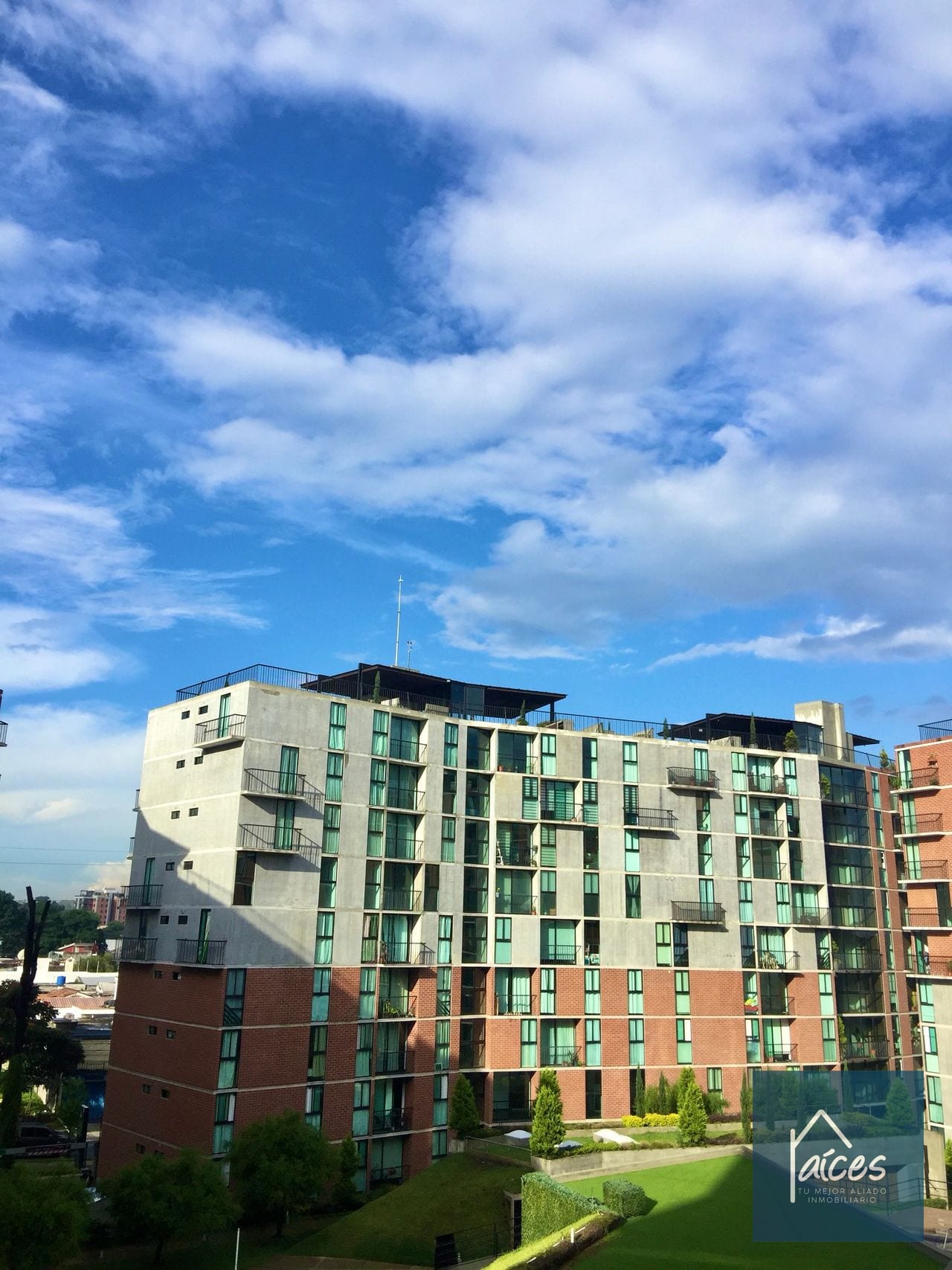 Apartamento en Venta MARISCAL UNO UNO Zona 11 (D) — Apartamento en Venta en Mariscal Uno Uno, Zona 11, Guatemala, Ciudad — foto 2 de 17