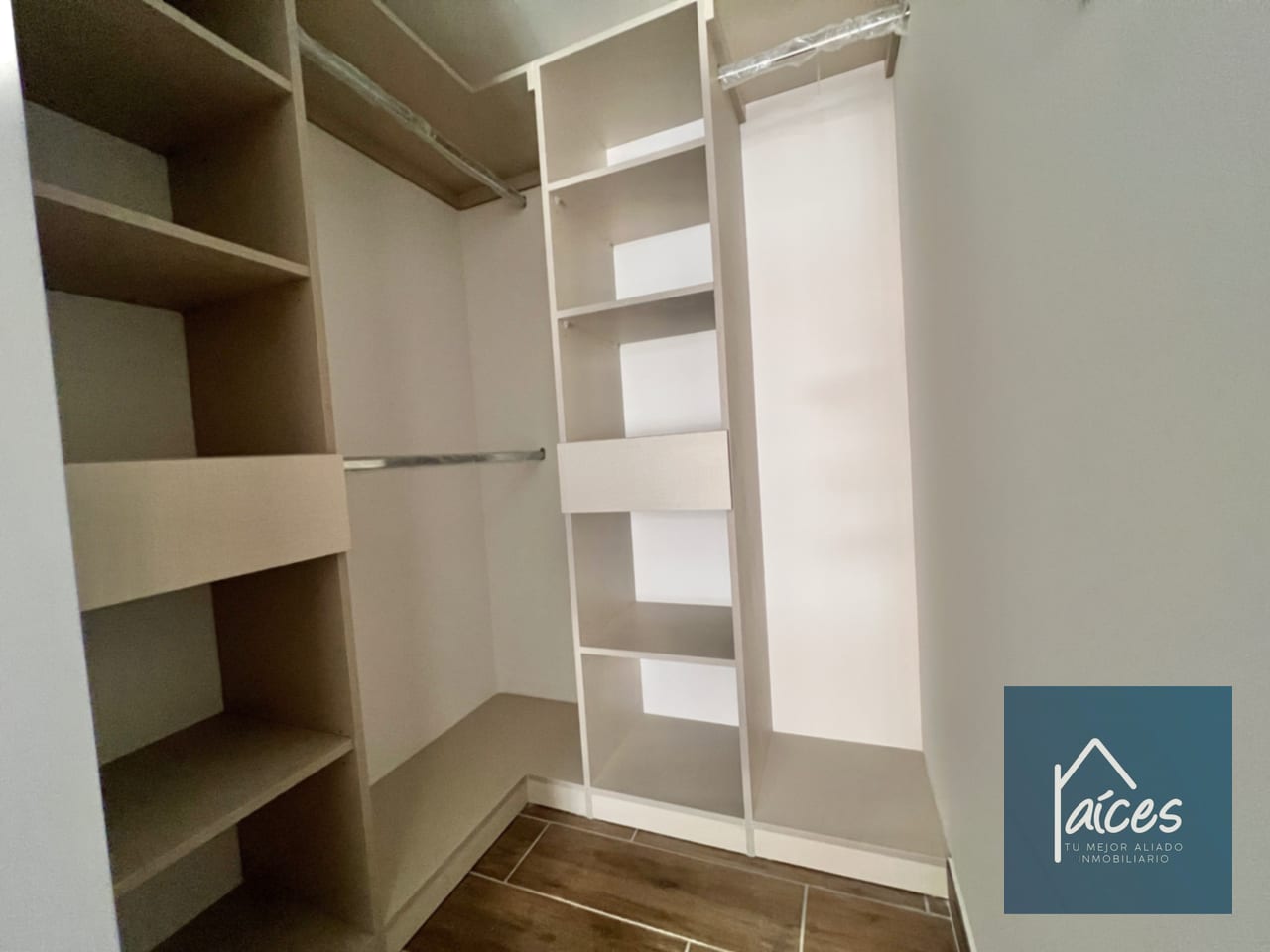 Apartamento en Renta MODRA II Zona 4 (D) — Apartamento en Alquiler en Modra II, Zona 4, Guatemala, Ciudad — foto 14 de 17