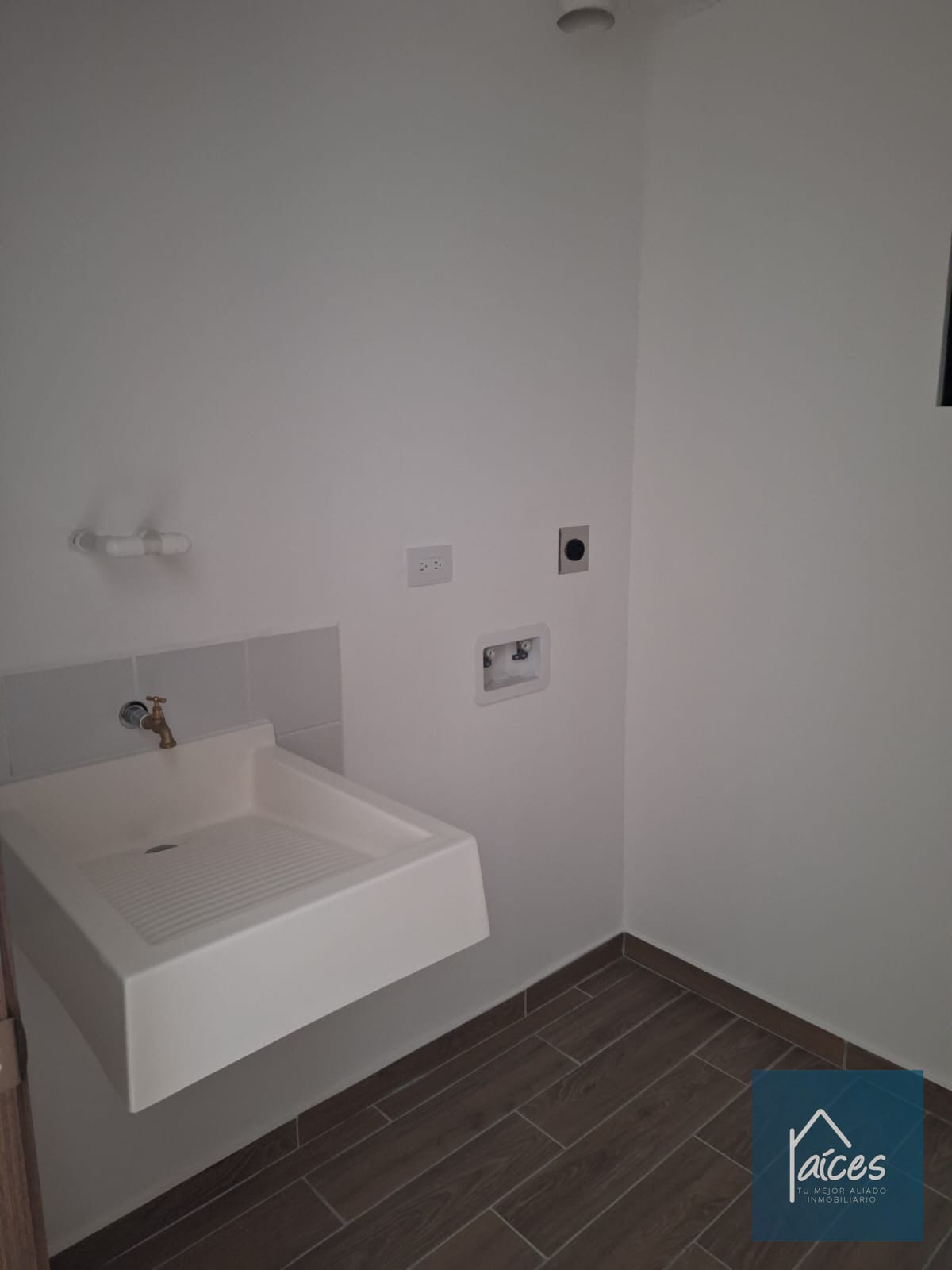 Apartamento en renta - Parque 14 zona 14 (D) — Apartamento en Alquiler en Parque 14, Zona 14, Guatemala, Ciudad — foto 4 de 15