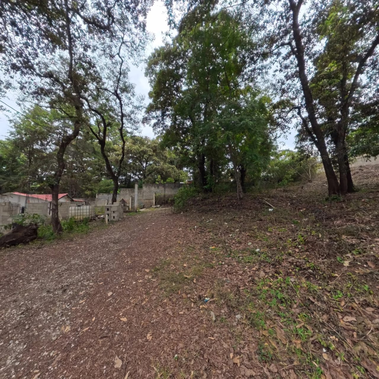 Terreno en Venta en Residenciales San Jorge Yumar, Mixco — Terreno en Venta en Zona 1 Mixco, Guatemala, Ciudad — foto 3 de 4