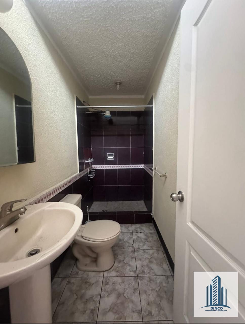 Vendo Casa de Un Nivel en San Cristóbal — Casa en Venta en Zona 8 Mixco, Guatemala, Ciudad — foto 5 de 6