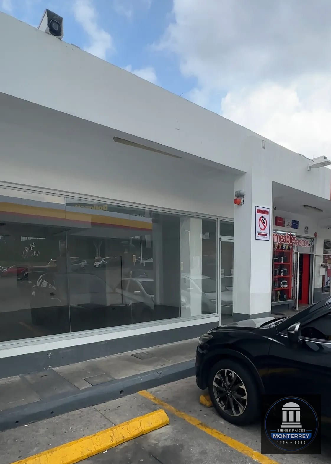 Local Comercial en Renta – Shell el Naranjo, Zona 11 de Mixco — Local en Alquiler en Zona 11 Mixco, Guatemala, Ciudad — foto 1 de 11