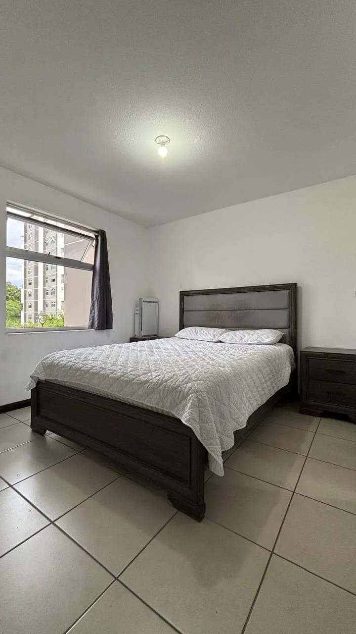 Apartamento en Venta Condominio Alegría (Amueblado) Condado El Naranjo. Alameda Norte — Apartamento en Venta en Condado Naranjo, Zona 4 Mixco, Guatemala, Ciudad — foto 10 de 13