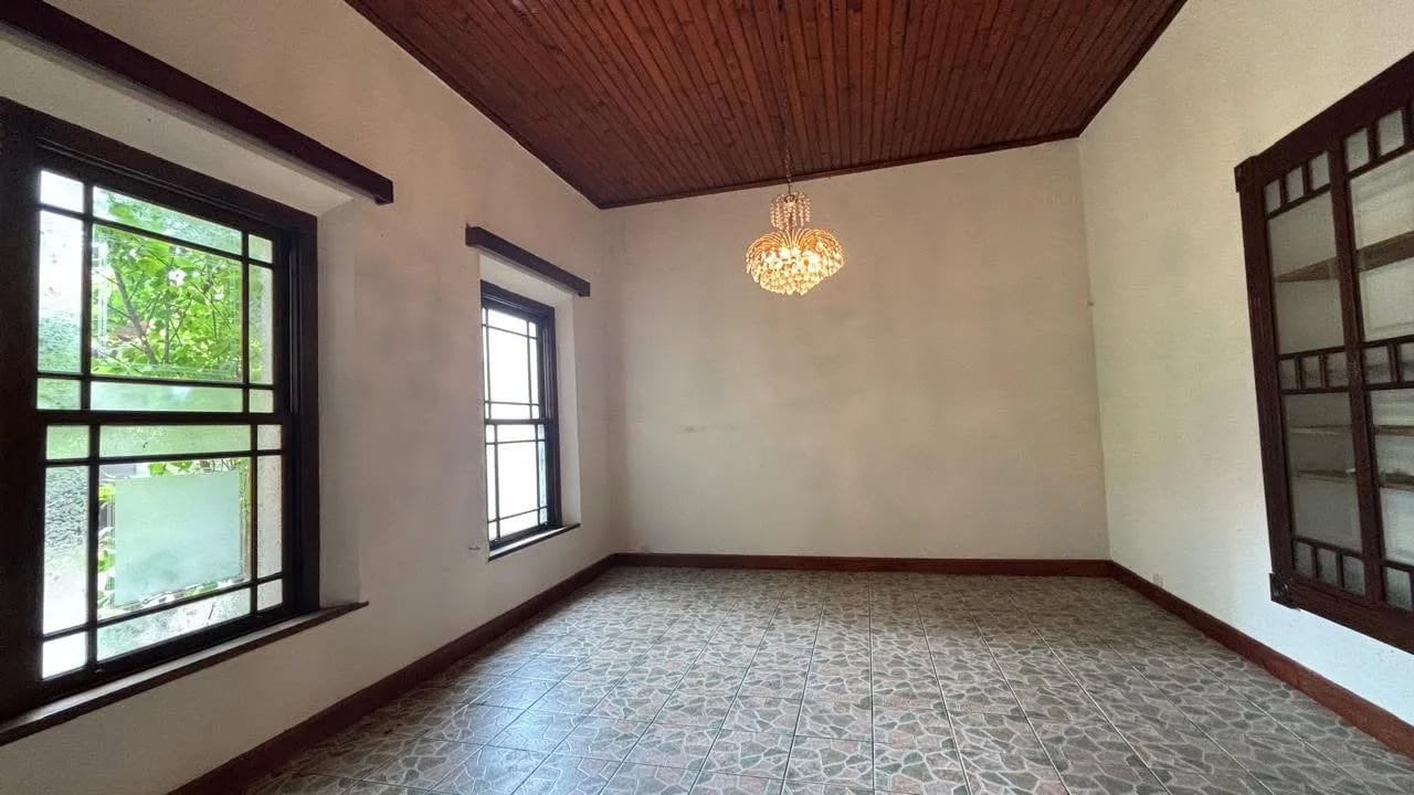 CASA EN ALQUILER | ZONA 1, CIUDAD DE GUATEMALA 📍 Ubicación estratégica: 7.ª Avenida y 15 Calle, Zona 1, Ciudad de Guatemala. — Casa en Venta en El Centro, Zona 1, Guatemala, Ciudad — foto 6 de 16