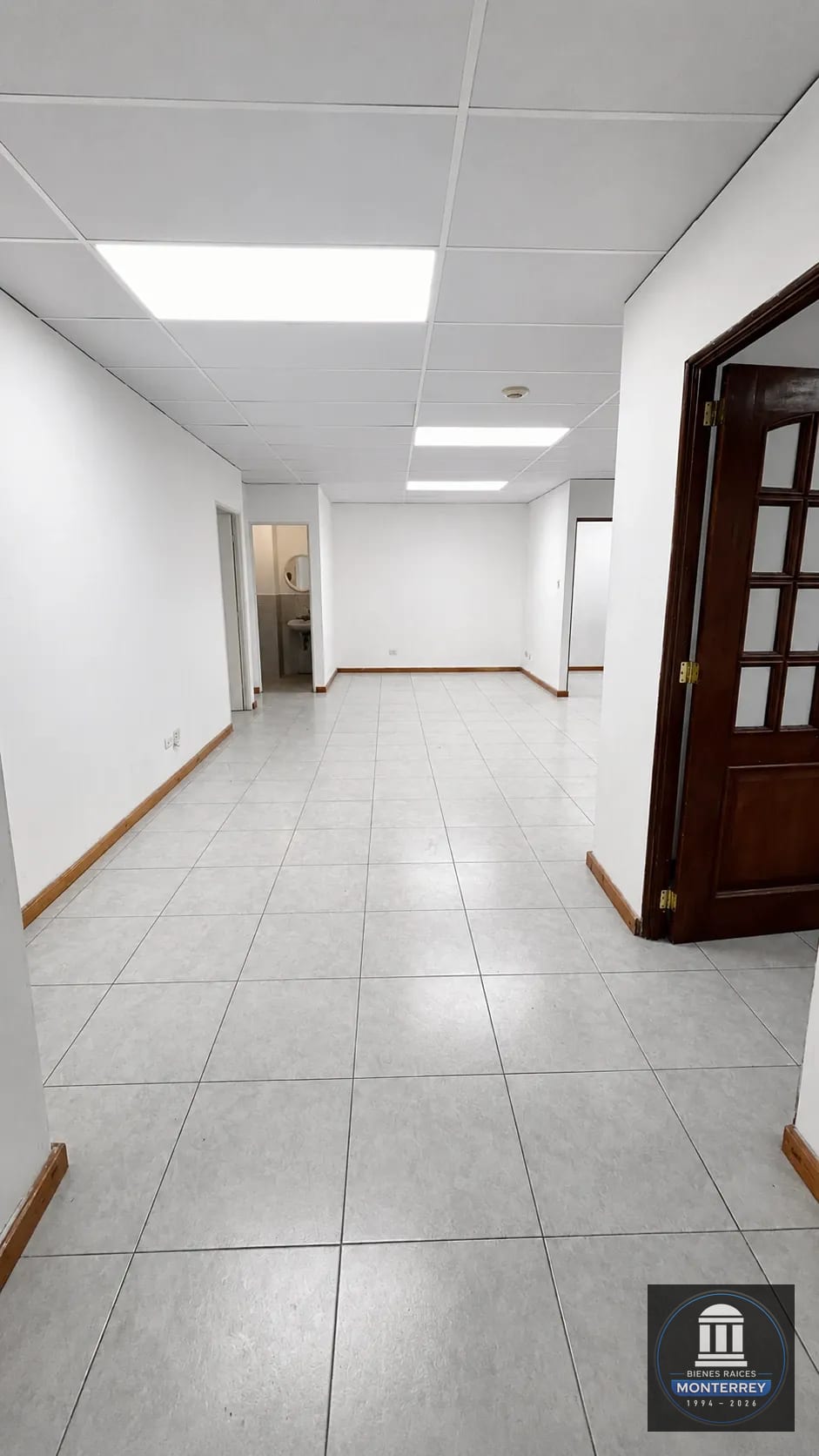 Oficina en Alquiler 126 Metros Cuadrados | Murano Center | Zona 10 — Oficina en Alquiler en Murano Center, Zona 10, Guatemala, Ciudad — foto 9 de 10