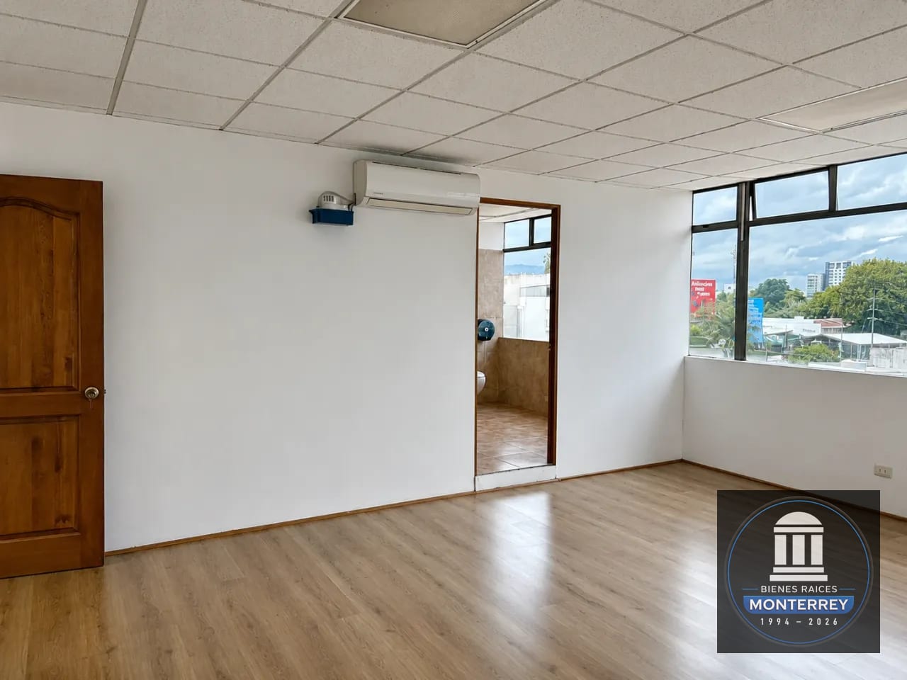 Piso Corporativo en Renta | Nivel 2 | Boulevard los Próceres | Zona 10 — Oficina en Alquiler en Zona 10, Guatemala, Ciudad — foto 6 de 14