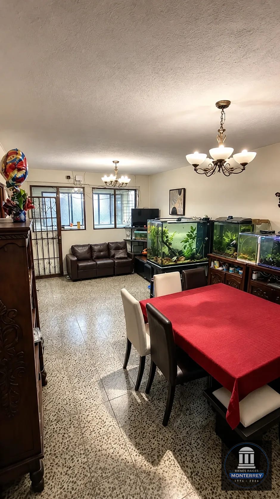 Casa con 4 Apartamentos en Venta | Barrio Moderno | Zona 2 Guatemala — Casa en Venta en Zona 2, Guatemala, Ciudad — foto 5 de 17