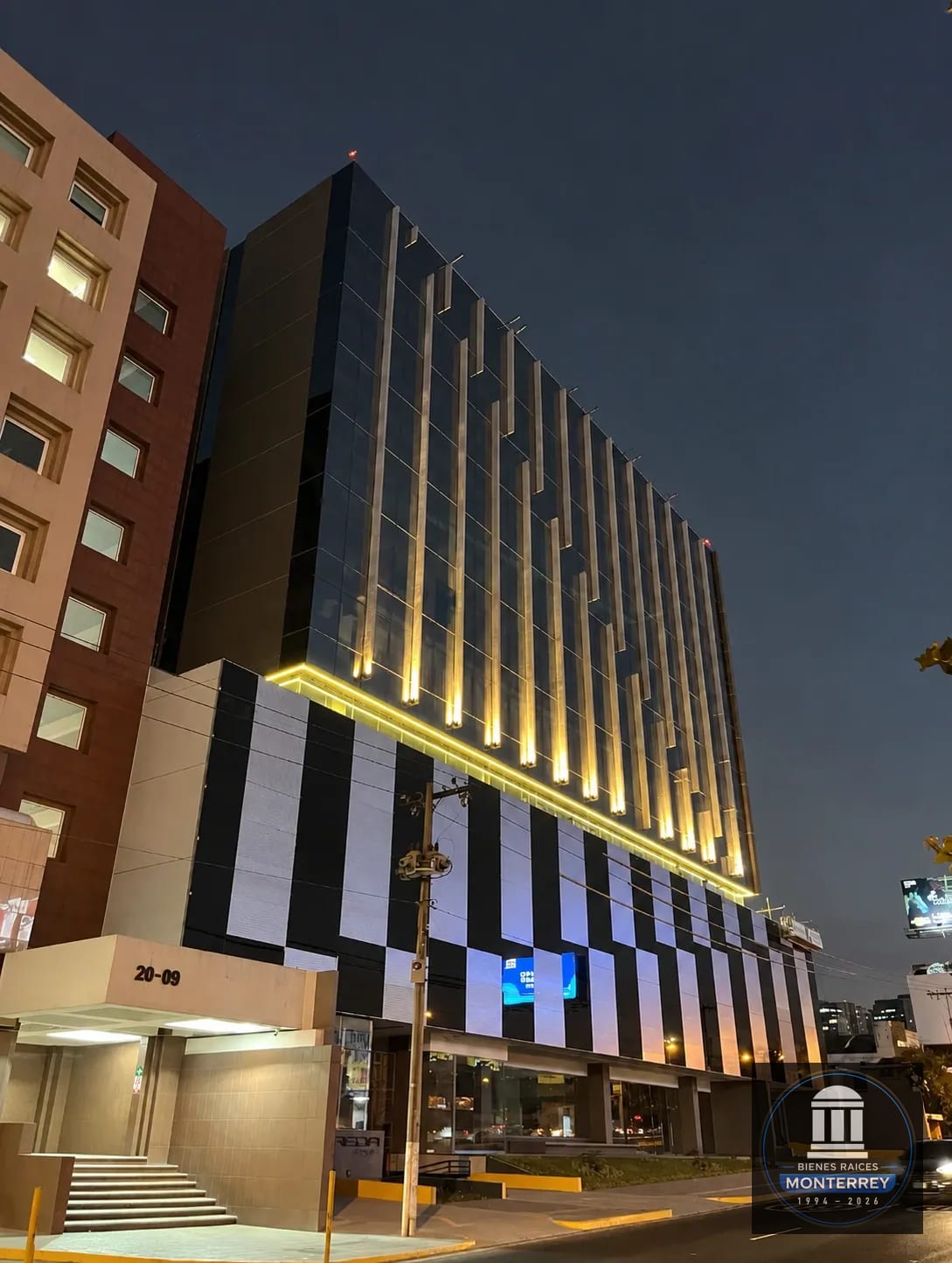Edificio Corporativo en Renta (preda) | Lado a | Zona 10 de Guatemala — Edificio en Alquiler en Zona 10, Guatemala, Ciudad — foto 4 de 17