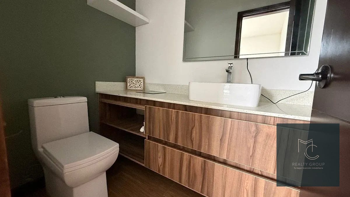 Casa en VENTA - CAES km 18.5 — Casa en Venta en km 16-20, Carretera a El Salvador, Guatemala, Ciudad — foto 2 de 14