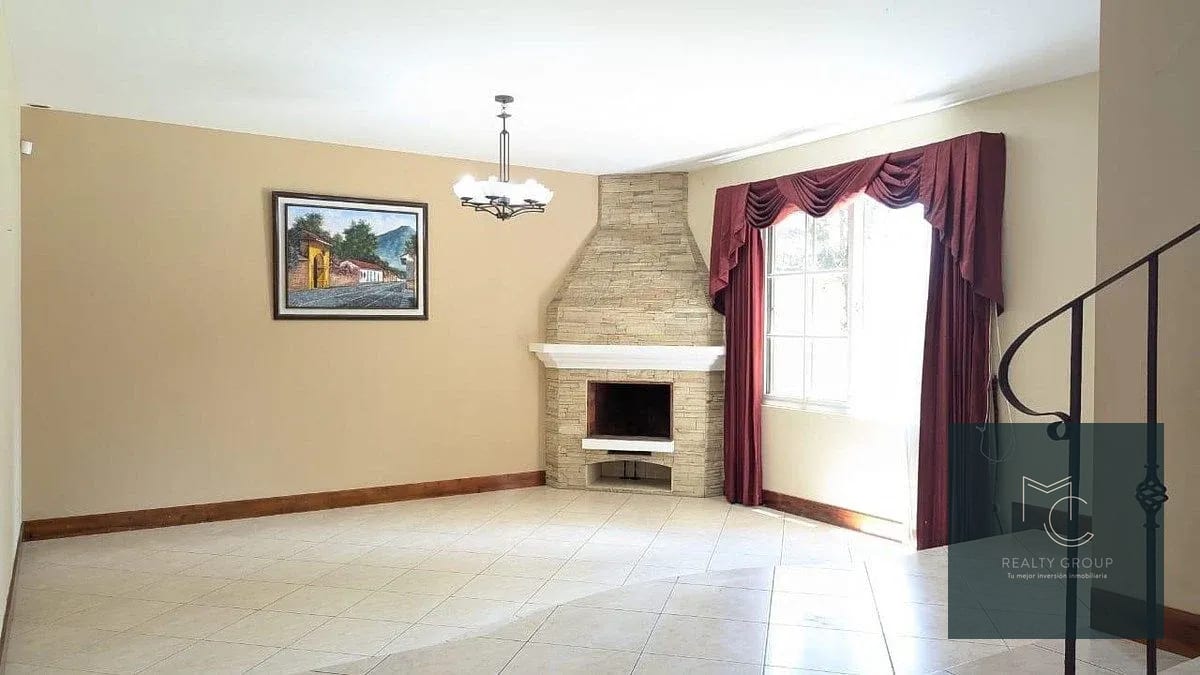 Casa Renta/venta Residenciales el Ensueño — Casa en Alquiler en San Lucas Sacatepéquez, Sacatepéquez — foto 2 de 17