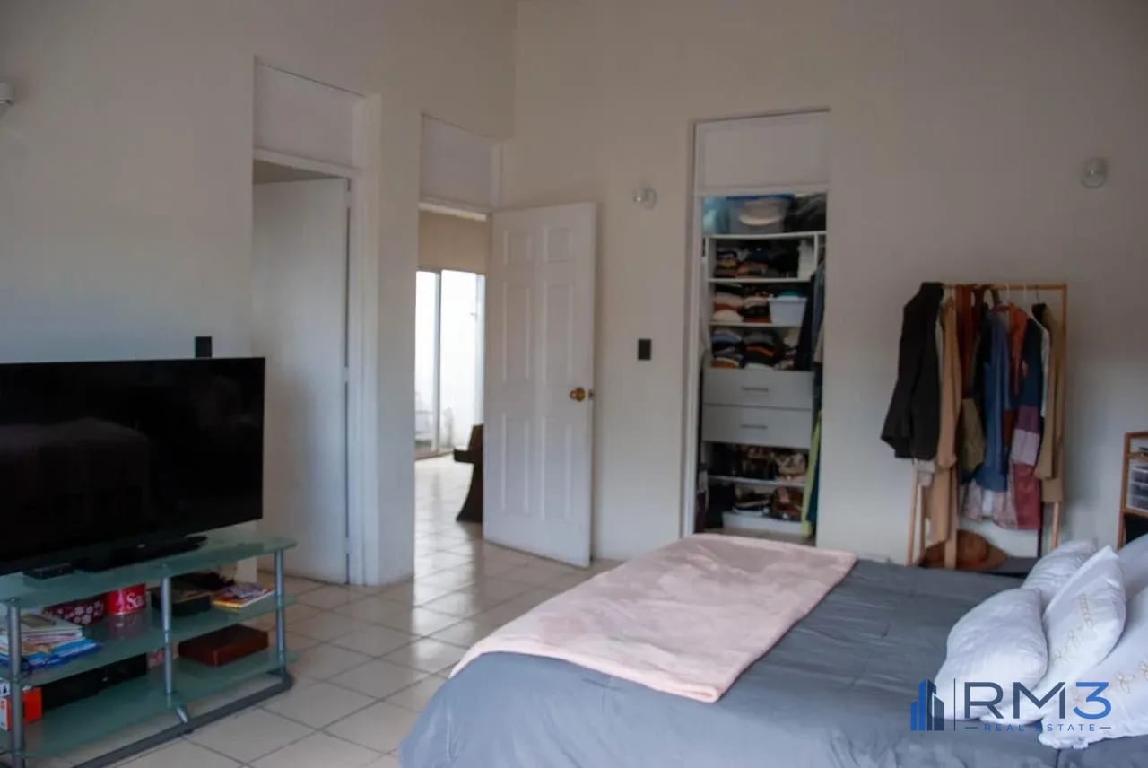 Venta de Casa con Piscina en Santa Rita 2, Zona 2 de Mixco — Casa en Venta en Zona 2 Mixco, Guatemala, Ciudad — foto 4 de 14