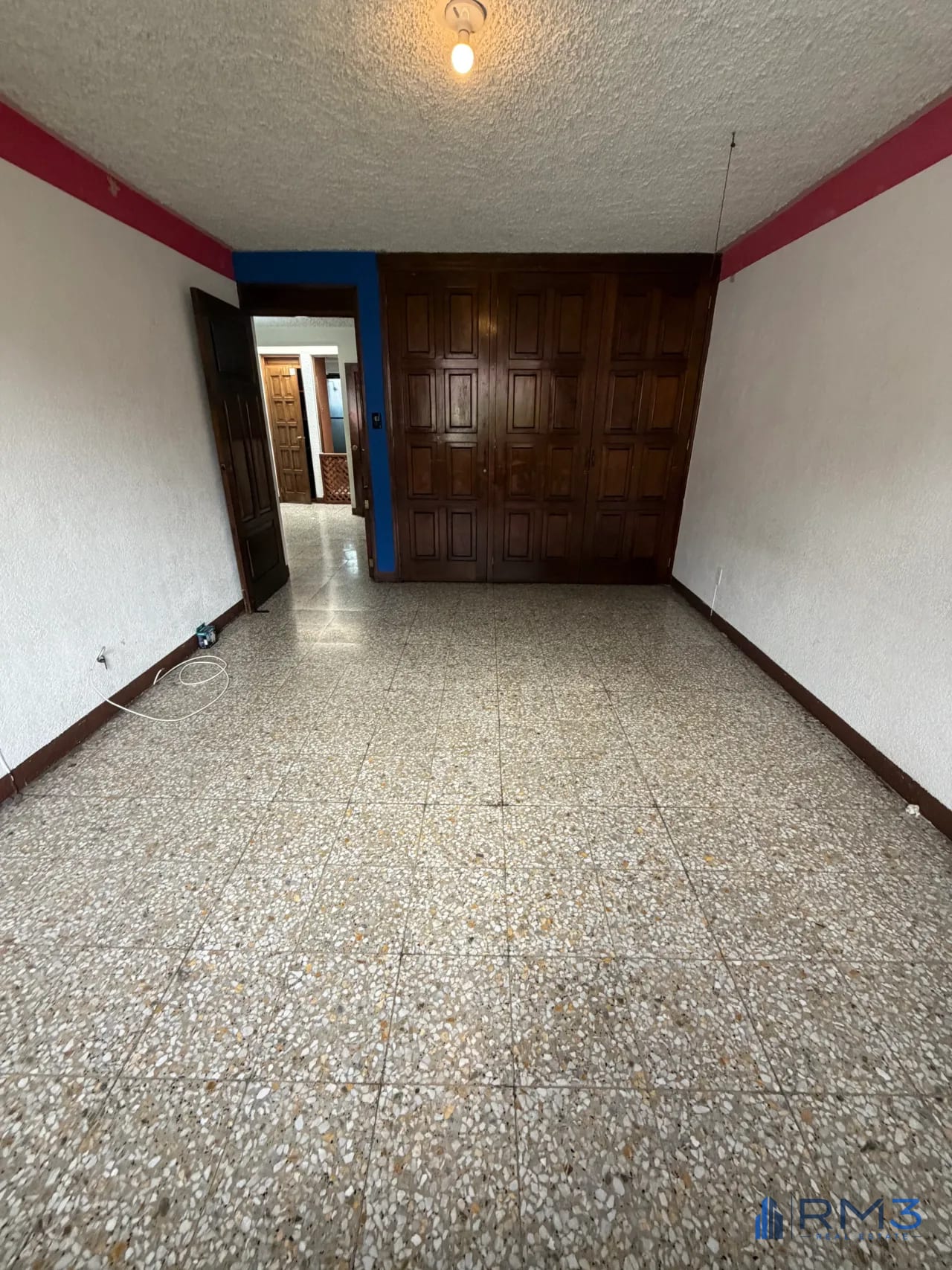 Dormitorio 2 — Se vende casa en Residenciales las Bugambilias Zona 7 — Casa en Venta en Zona 7, Guatemala, Ciudad — foto 9 de 13