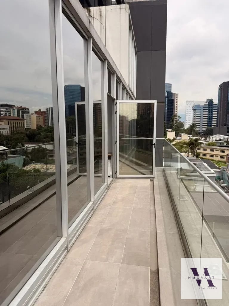 Amplia Oficina en Venta Vasanta zona 10 — Oficina en Venta en Vasanta, Zona 10, Guatemala, Ciudad — foto 8 de 8