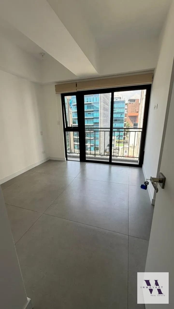 Apartamento en renta en zona 10 — Apartamento en Alquiler en Bonadiez, Zona 10, Guatemala, Ciudad — foto 2 de 9