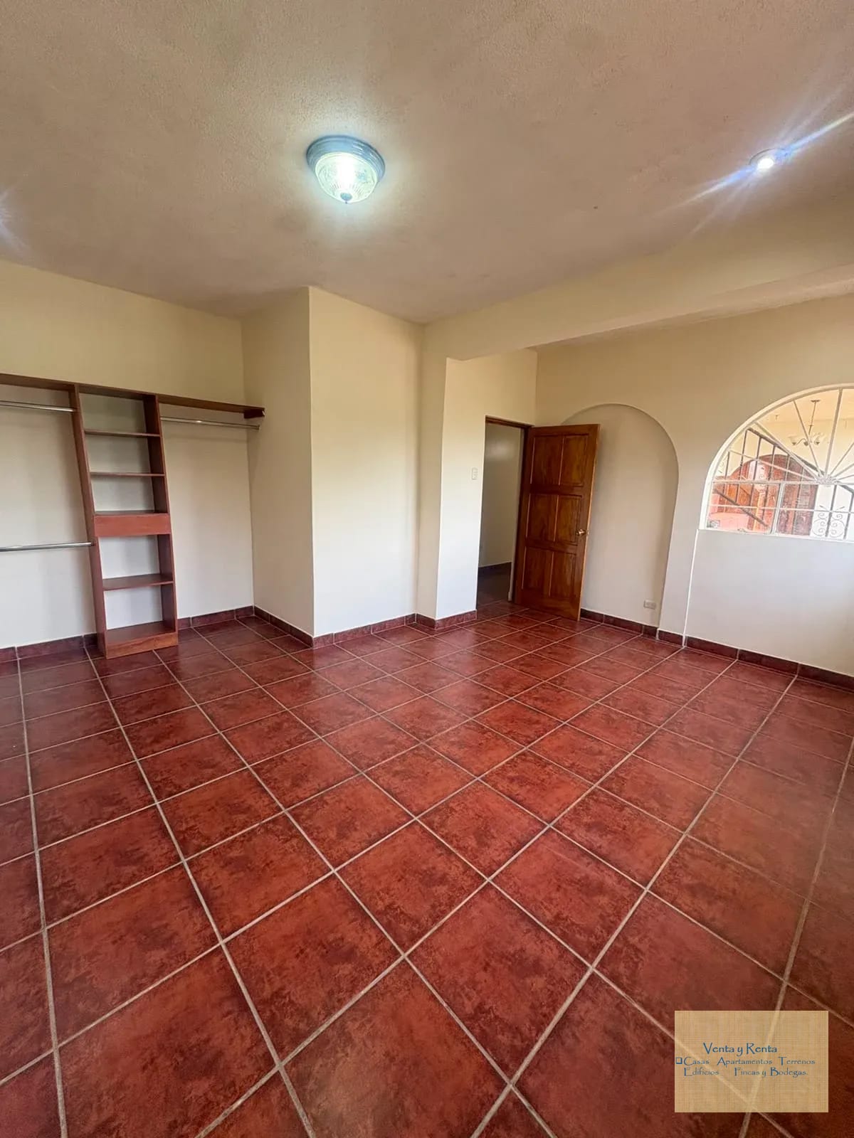 Zona 16 Casa Fuera de Garita Canajuyu — Casa en Venta en Kanajuyú, Zona 16, Guatemala, Ciudad — foto 11 de 13