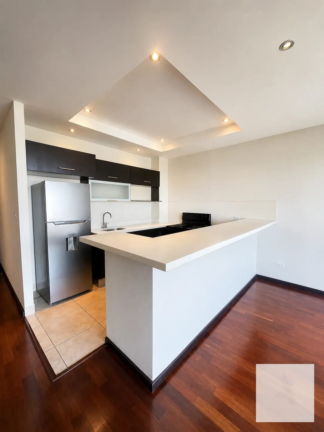 Apartamento tipo Loft en Renta: Vistabella 2, Km.9.5 CAES — Apartamento en Alquiler en Carretera a El Salvador, Guatemala, Ciudad — foto 3 de 9
